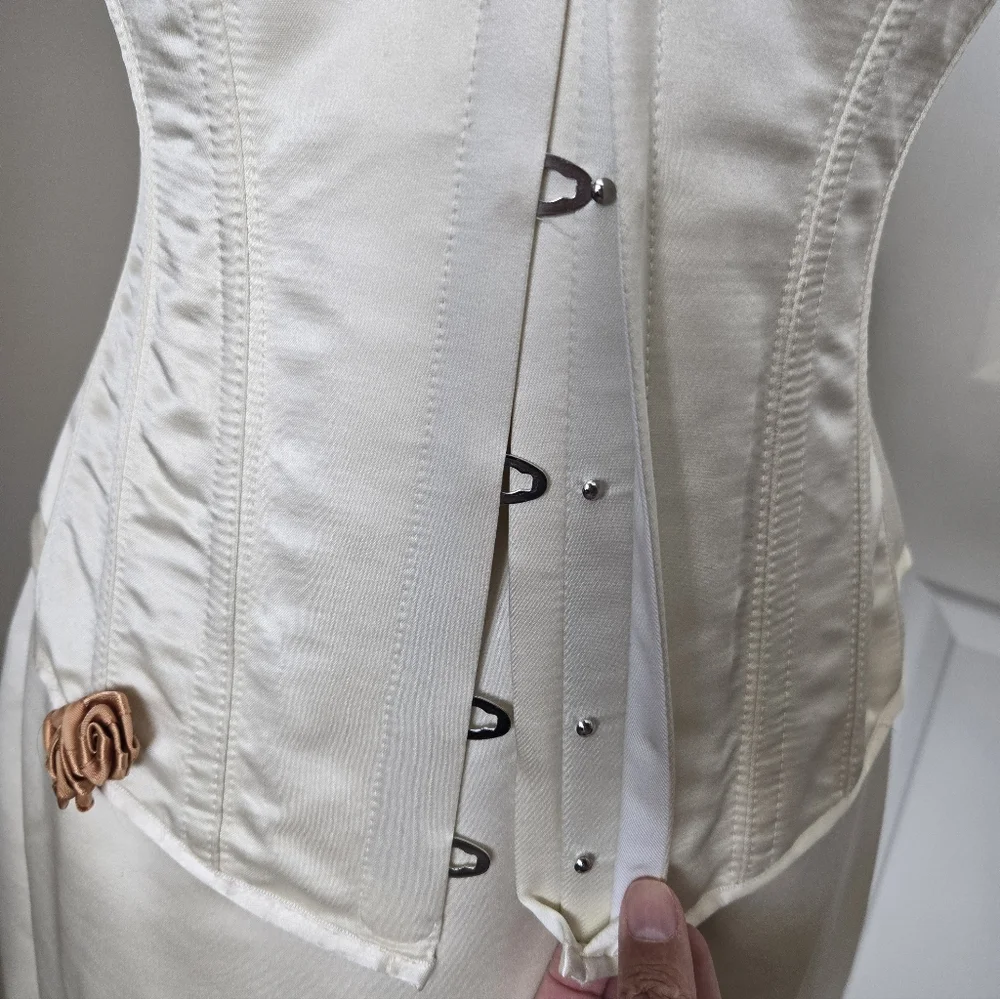 Revanch - Picture 8 of 10